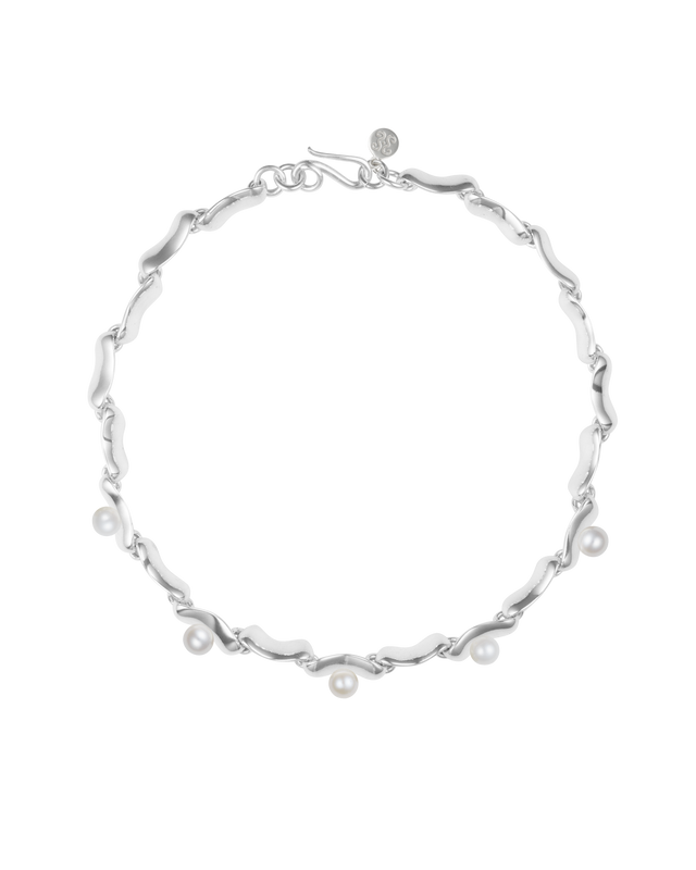 Synthesis Pearl necklace