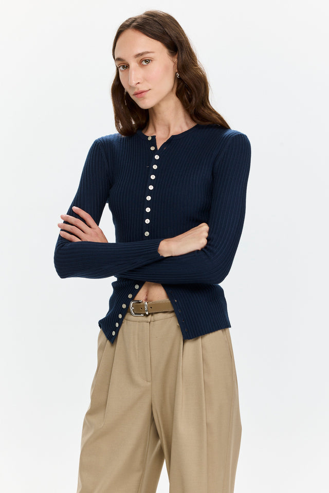 Rose Buttoned Knit Navy Blue