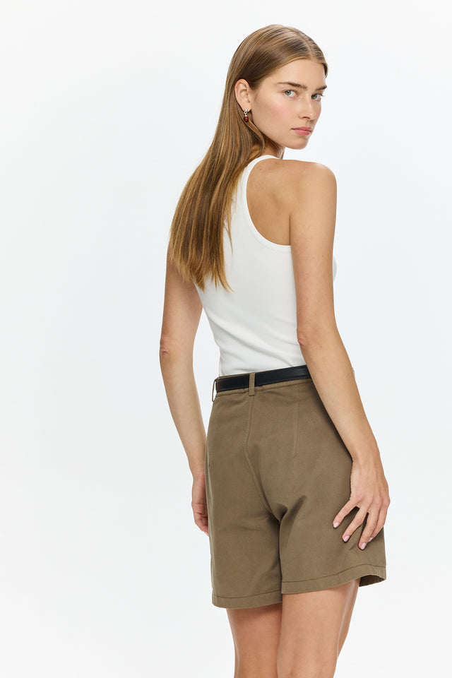 Pre-order: Lin Scop-neck Top White