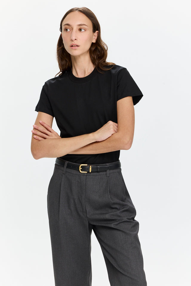 Tres fitted T Black
