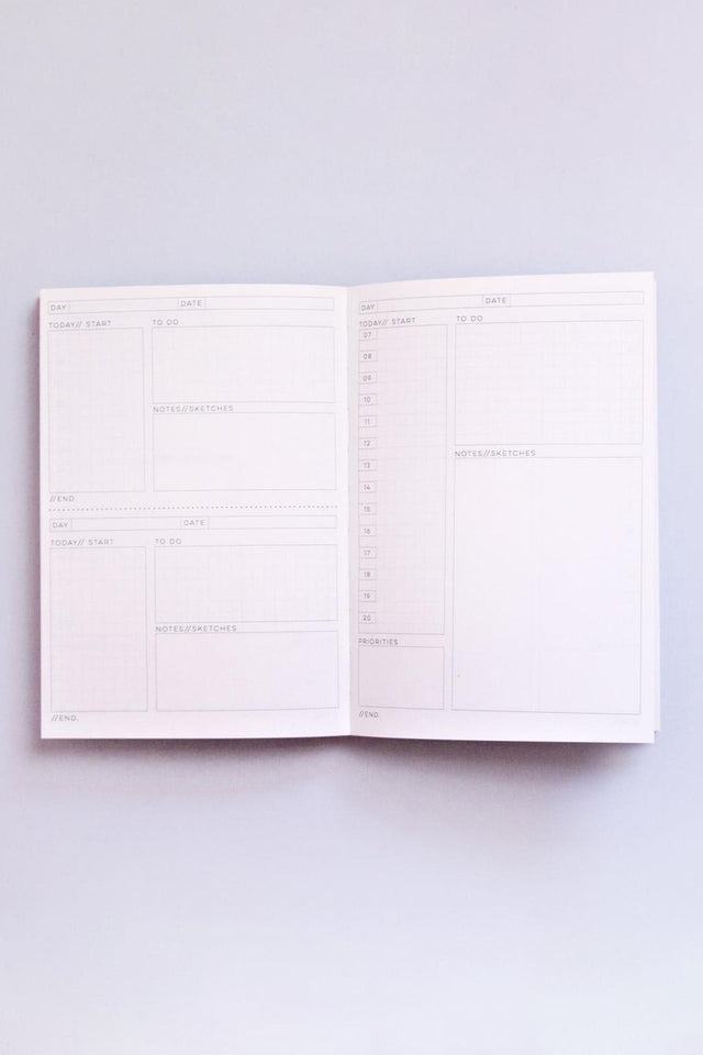 Chains  -  Undated Daily Planner Book