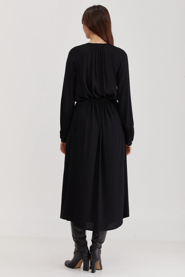 Nur Midi Dress Black